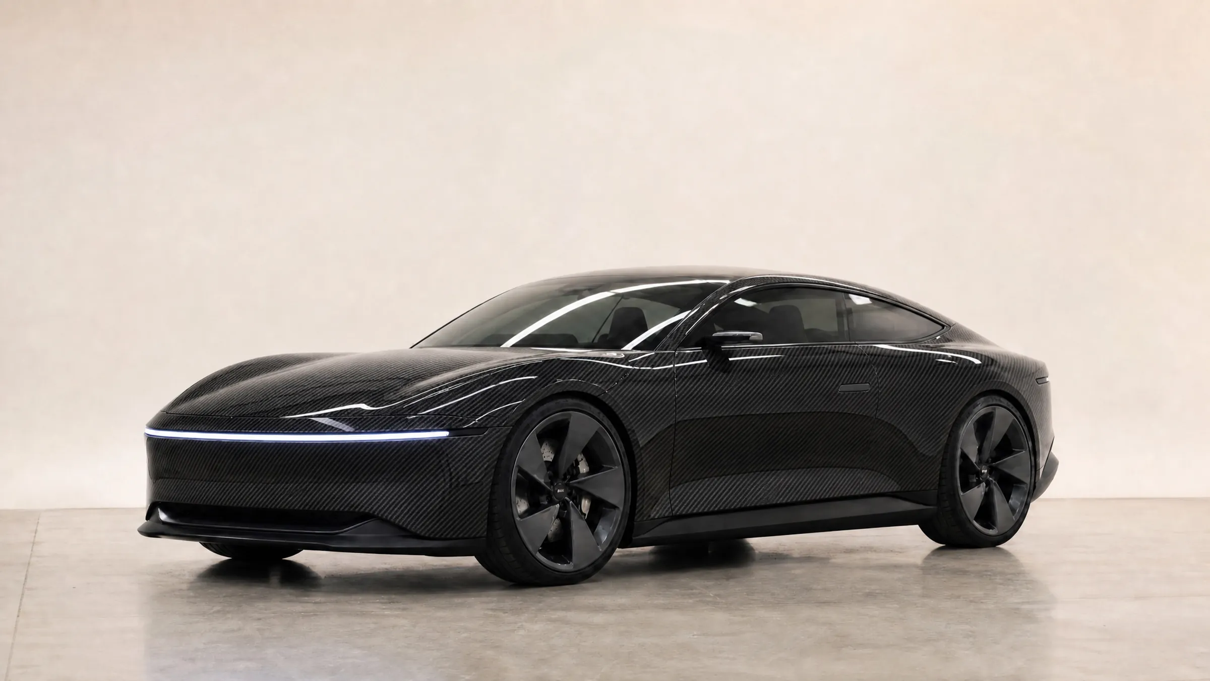 AI preview of the studio coupe in Carbon Twill